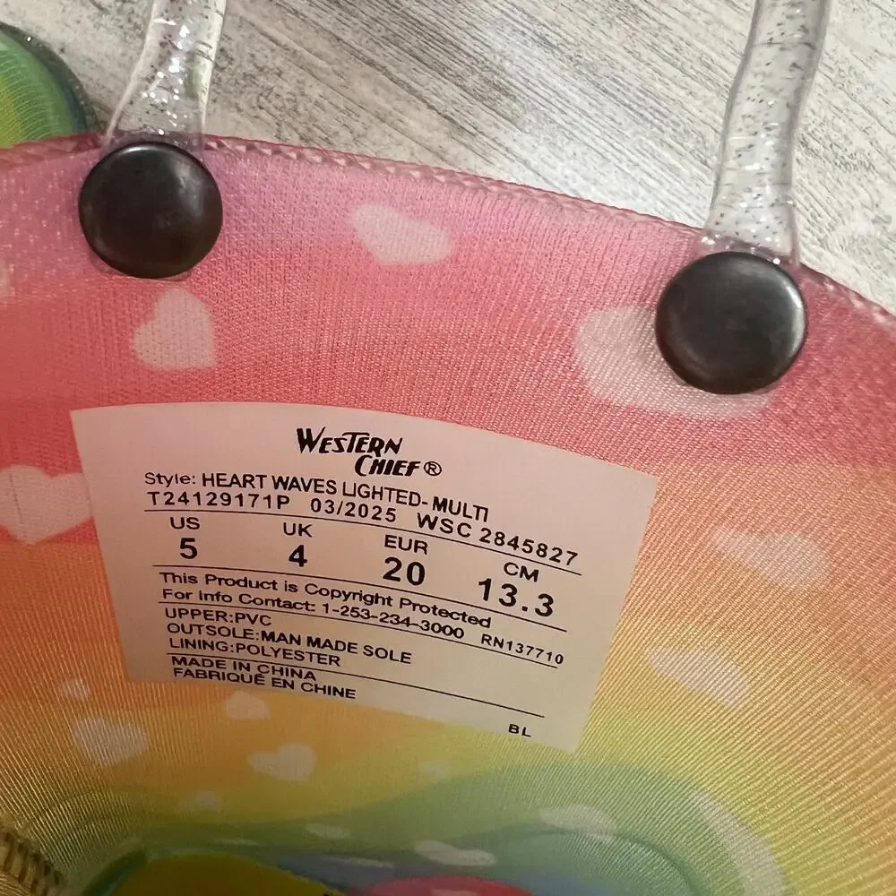 Western Chief Rain Boots Toddler Girls Size 5 Rainbow Heart Waves Light Up